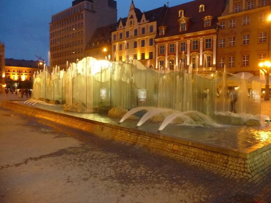 Rynek Pod Fredra Apartment Wroclaw Exterior photo