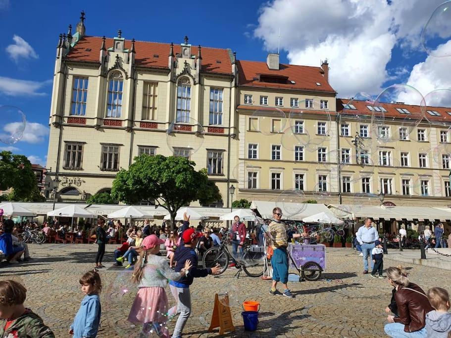 Rynek Pod Fredra Apartment Wroclaw Exterior photo