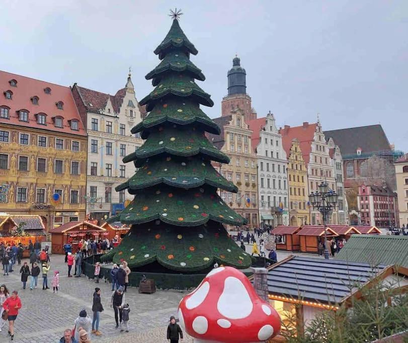 Rynek Pod Fredra Apartment Wroclaw Exterior photo